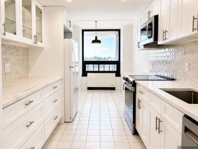 condo with 1 bedroom, Fort Lee NJ ES105587184