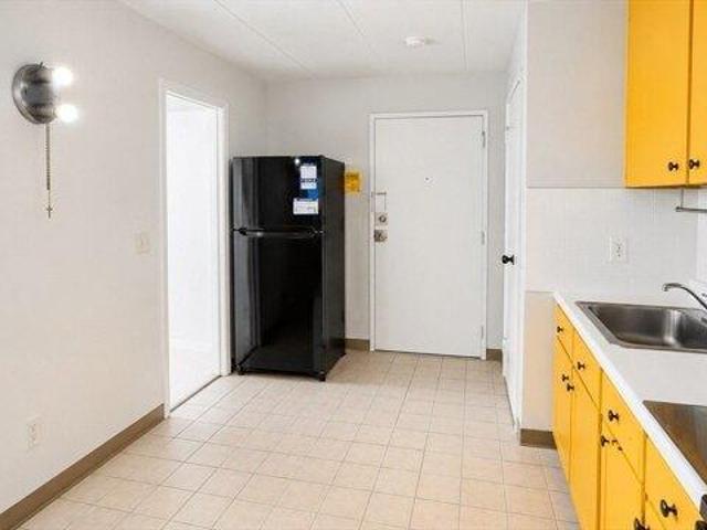 condo with 1 bedroom, Framingham MA ES105417097