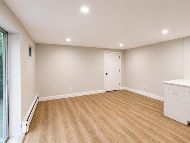 condo with 1 bedroom, Franklin MA ES105516403