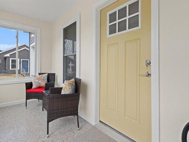condo with 1 bedroom, Gorham ME ES104809809