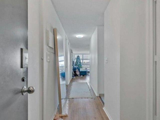 condo with 1 bedroom, Guttenberg NJ ES105587035