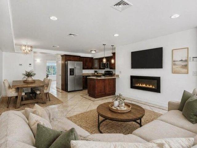 condo with 1 bedroom, Guttenberg NJ ES105629256