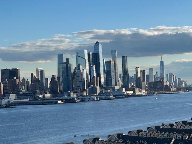 condo with 1 bedroom, Guttenberg NJ ES105647854