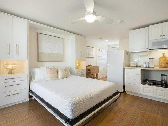 condo with 1 bedroom, Hampton NH ES105681662