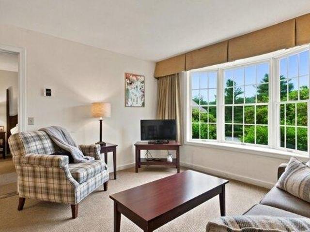 condo with 1 bedroom, Hancock MA ES104808132
