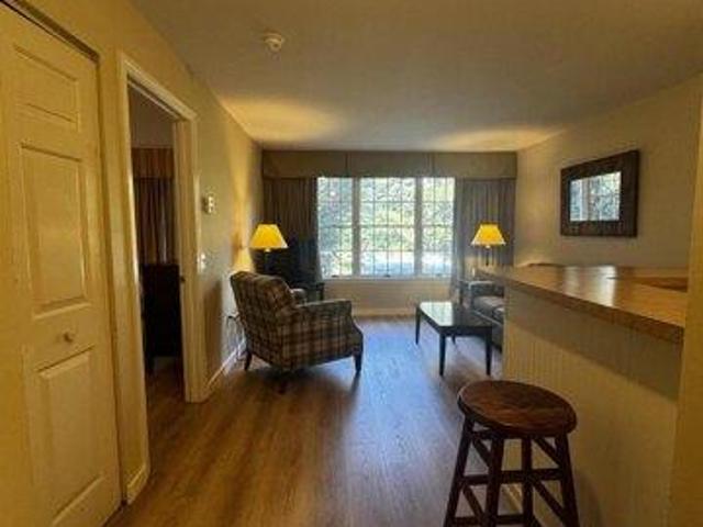 condo with 1 bedroom, Hancock MA ES105682805