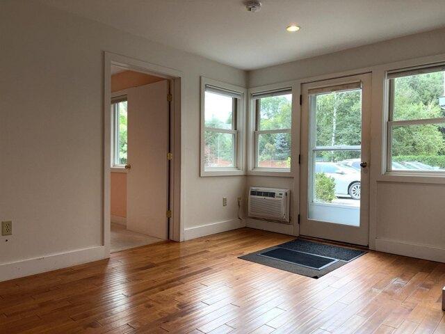 condo with 1 bedroom, Hanover NH ES105422966