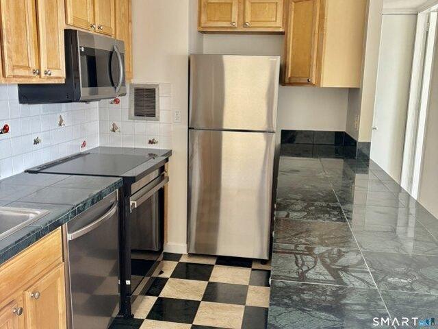condo with 1 bedroom, Hartford CT ES105575518