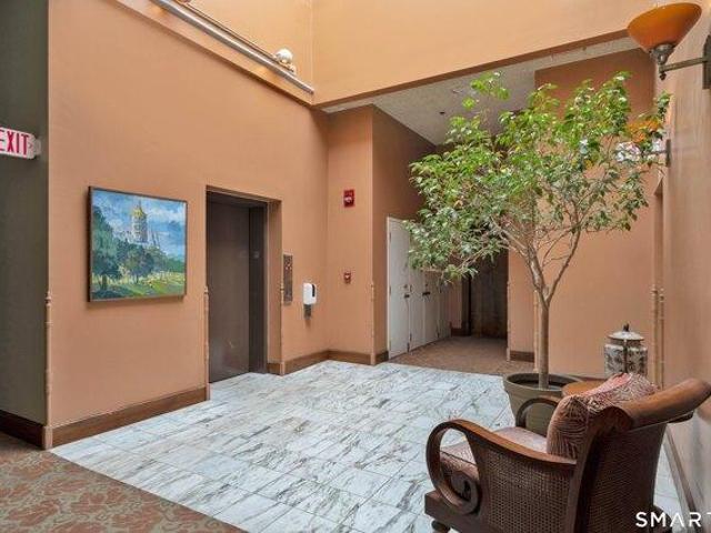 condo with 1 bedroom, Hartford CT ES105536175