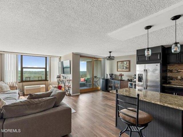 condo with 1 bedroom, Highlands NJ ES105320163