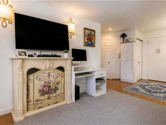 condo with 1 bedroom, Howard Beach NY ELS104848329