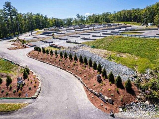 condo with 1 bedroom, Laconia NH ES105652416