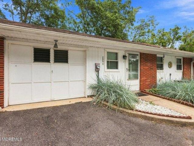 condo with 1 bedroom, Lakewood NJ ES105279360