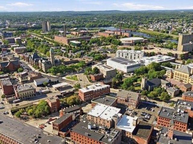 condo with 1 bedroom, Lowell MA ES105443220