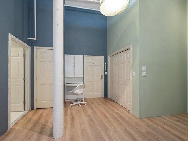 condo with 1 bedroom, Lowell MA ES105650450