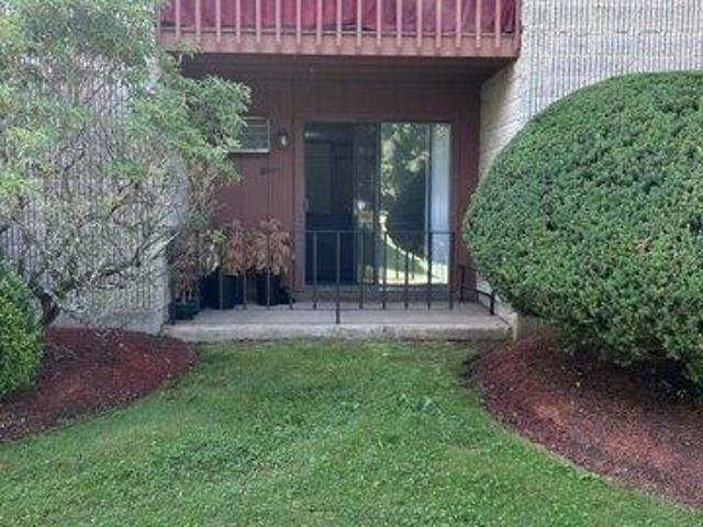 condo with 1 bedroom, Manchester CT ES105514469