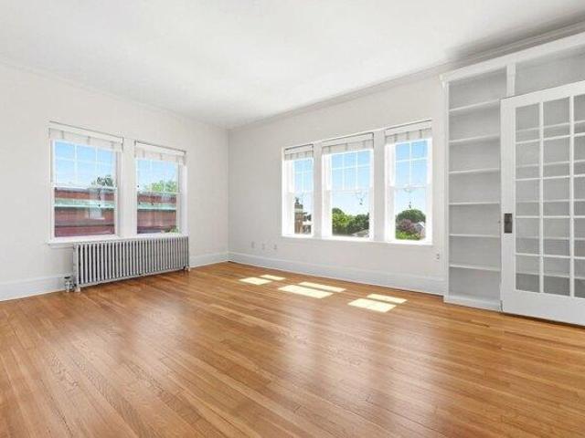 condo with 1 bedroom, Medford MA ES105369005