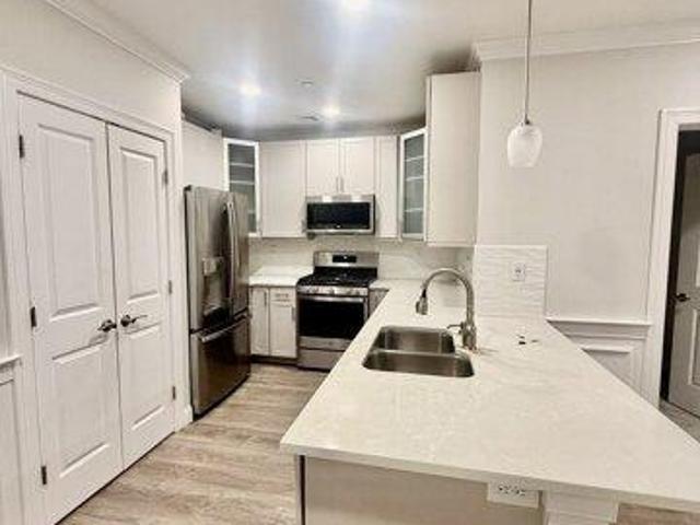 condo with 1 bedroom, Medford MA ES105576626