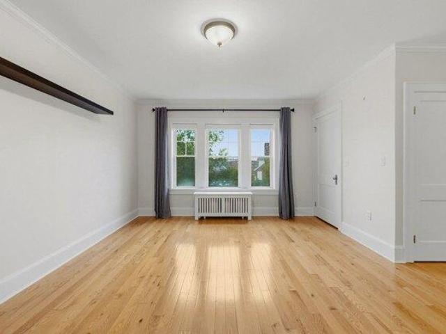 condo with 1 bedroom, Medford MA ES105588255