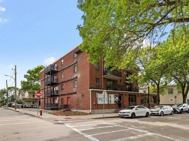 condo with 1 bedroom, Melrose MA ES105416528