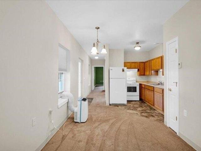 condo with 1 bedroom, Milton VT ES105680957