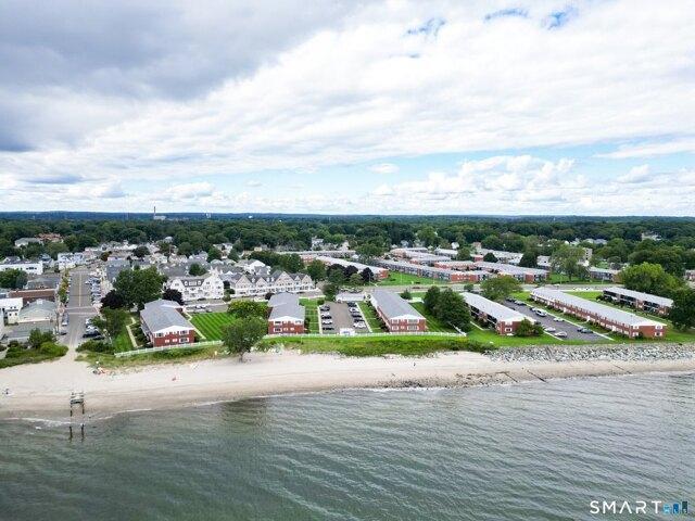 condo with 1 bedroom, Milford CT ES105424073