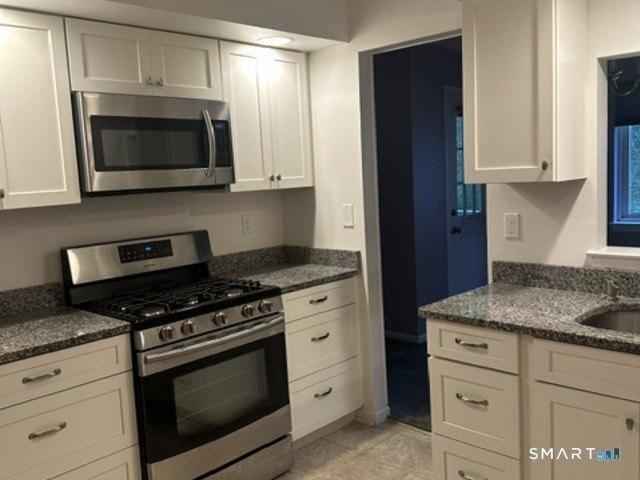 condo with 1 bedroom, Monroe CT ES105401067