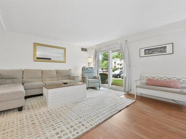 condo with 1 bedroom, Natick MA ES105537194