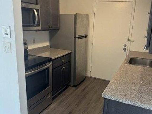 condo with 1 bedroom, Natick MA ES105384379