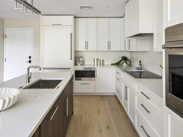 condo with 1 bedroom, Newton MA ES105368061
