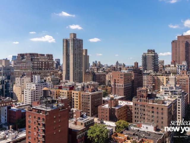 condo with 1 bedroom, New York NY ES105628639