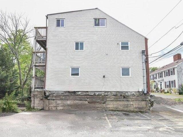 condo with 1 bedroom, Newburyport MA ES105400711