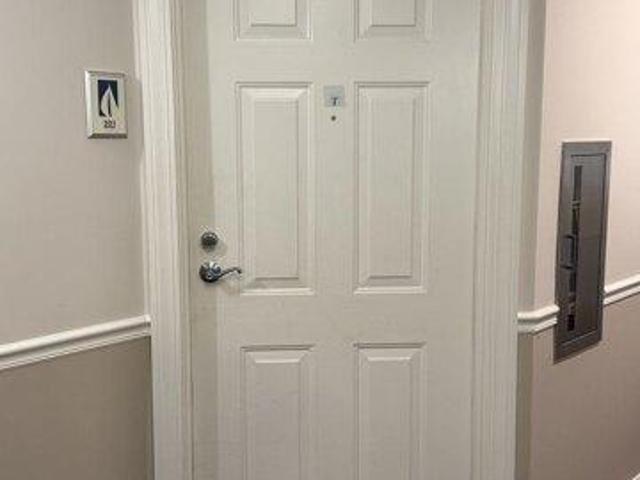 condo with 1 bedroom, Newburyport MA ES105562657