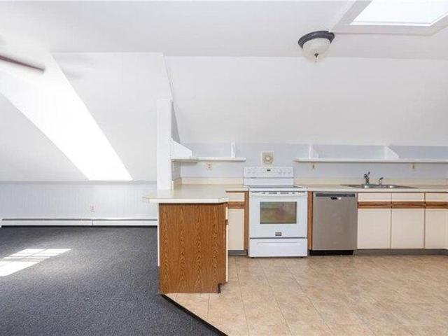 condo with 1 bedroom, Newport RI ES105575628