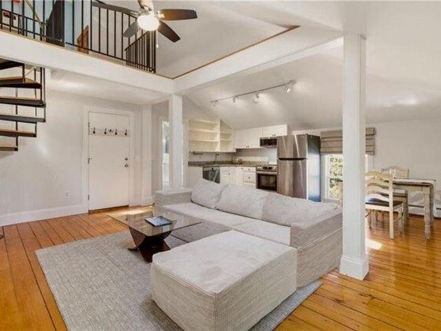 condo with 1 bedroom, Newport RI ES105679350