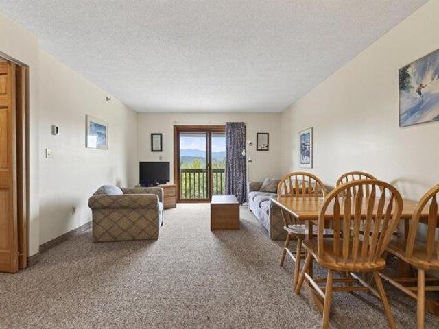 condo with 1 bedroom, Newry ME ES105682752