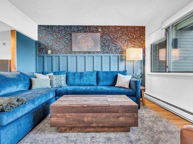 condo with 1 bedroom, Newry ME ES105633460