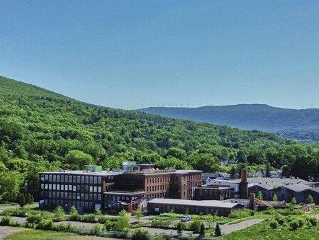 condo with 1 bedroom, North Adams MA ES104832300