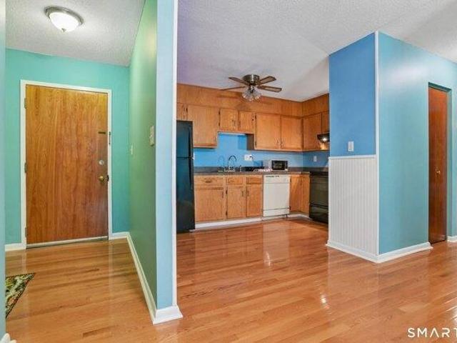 condo with 1 bedroom, North Haven CT ES105493296