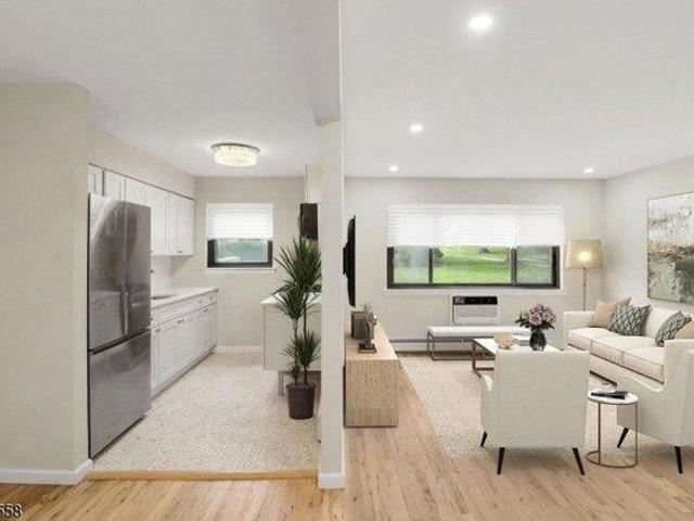 condo with 1 bedroom, North Plainfield NJ ES105513595