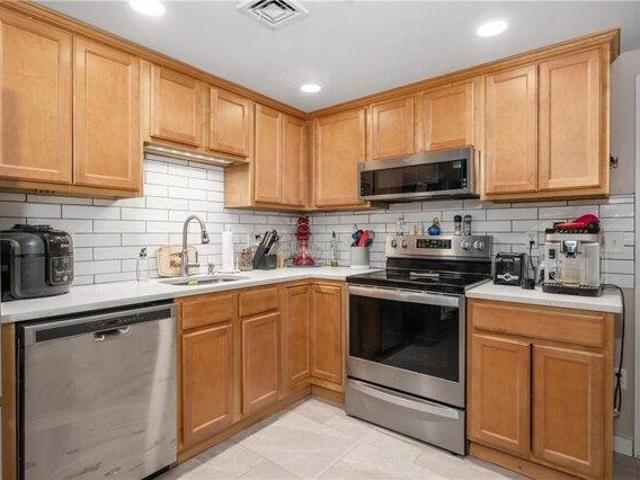 condo with 1 bedroom, North Providence RI ES105442808