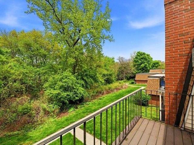 condo with 1 bedroom, Northampton MA ES104542181