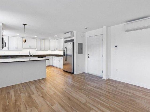 condo with 1 bedroom, Northampton MA ES105368642