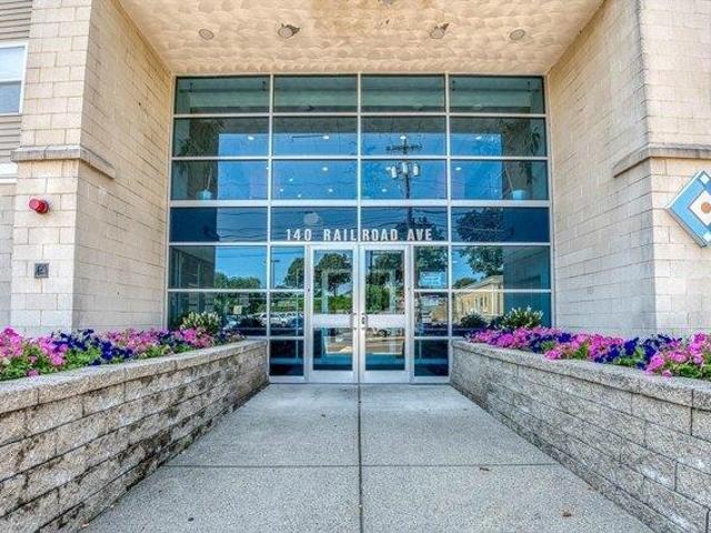 condo with 1 bedroom, Norwood MA ES105558304