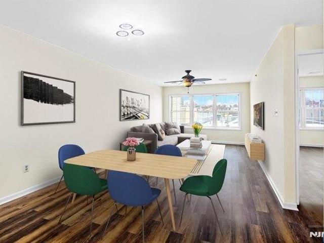 condo with 1 bedroom, Paterson NJ ES105279166