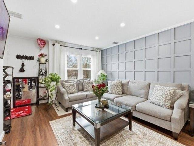 condo with 1 bedroom, Paterson NJ ES105319211
