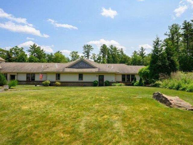 condo with 1 bedroom, Pembroke MA ES105723906