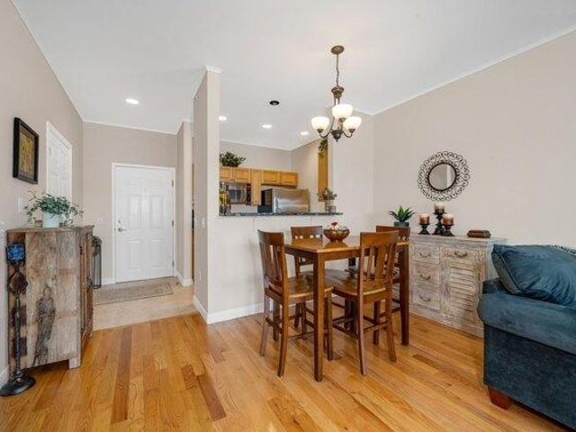 condo with 1 bedroom, Peabody MA ES105511091