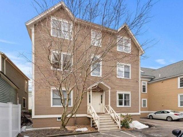 condo with 1 bedroom, Portsmouth NH ES104479776