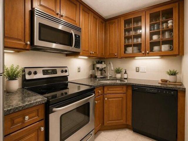 condo with 1 bedroom, Portsmouth NH ES105403520